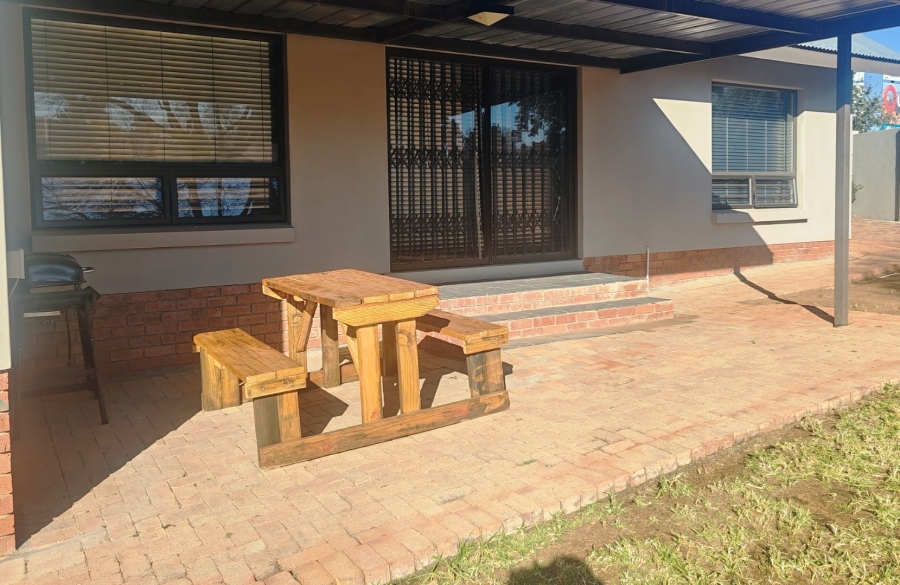 3 Bedroom Property for Sale in Bayswater Free State